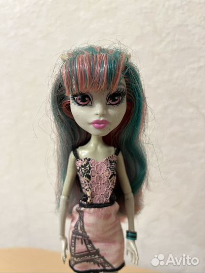 Кукла Monster high Рошель Гойл