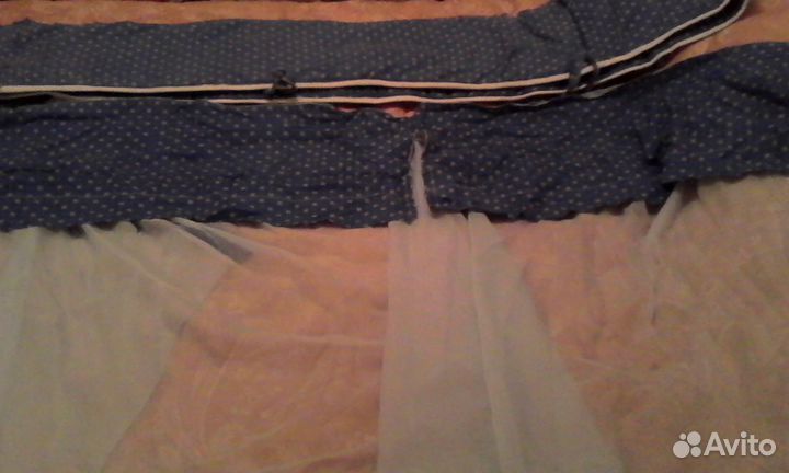 Бортики в кроватку, балдахин и держатель