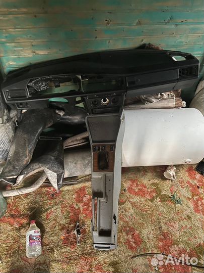 Торпеда и борода Mercedes-Benz 190E