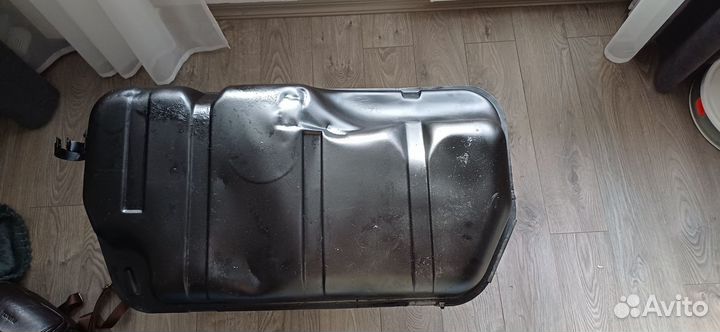 Топливный бак калина 1