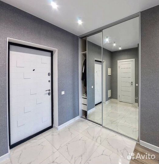 Гардеробные. Прихожая шкафы на заказ в Москве