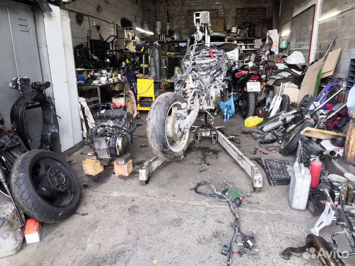 Honda cbr1100xx, X11