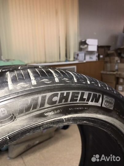 Michelin Pilot Sport 245/40 R19