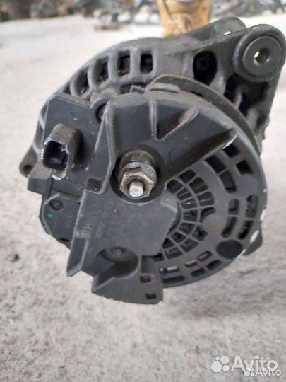 Генератор Nissan Almera G15 2013г
