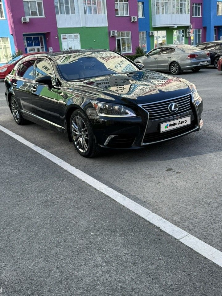 Lexus LS: фото владельца