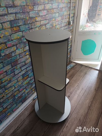 Подставка напольная