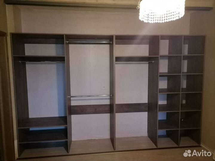 Шкафы купе на заказ, кухни гардеробные