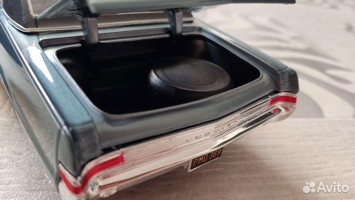 Модель автомобиля 1:18 Pontiac GTO 1965