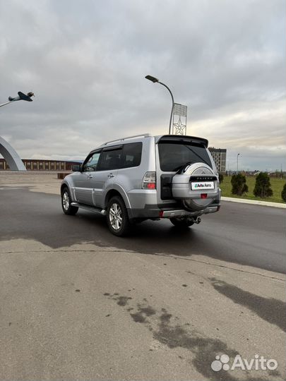 Mitsubishi Pajero 3.2 AT, 2008, 283 000 км