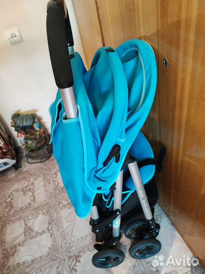 Продам прогулочную коляску