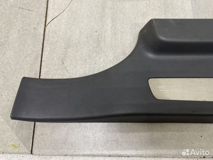 Накладка на порог внутренняя