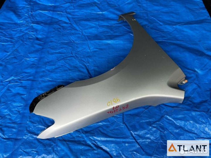 Крыло переднее правое toyota allion