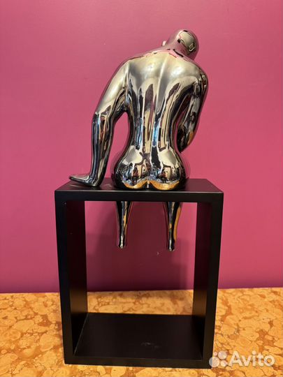 Статуэтка Философ