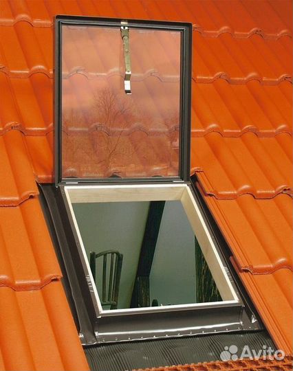 Окно-люк выход на крышу Fakro