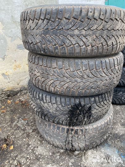 Pirelli Formula Ice 205/60 R16