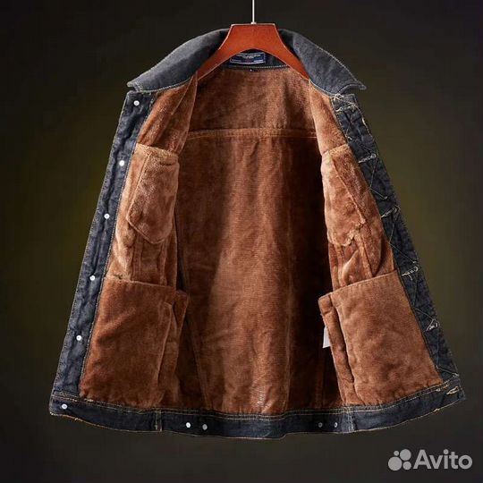 Джинсовая куртка