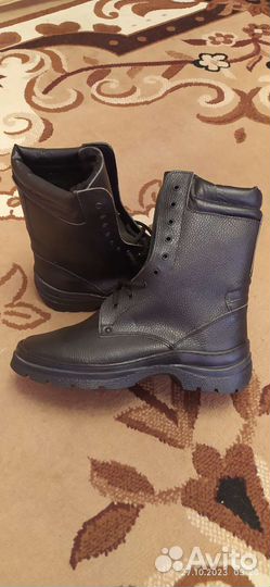 Берцы утеплённые 44