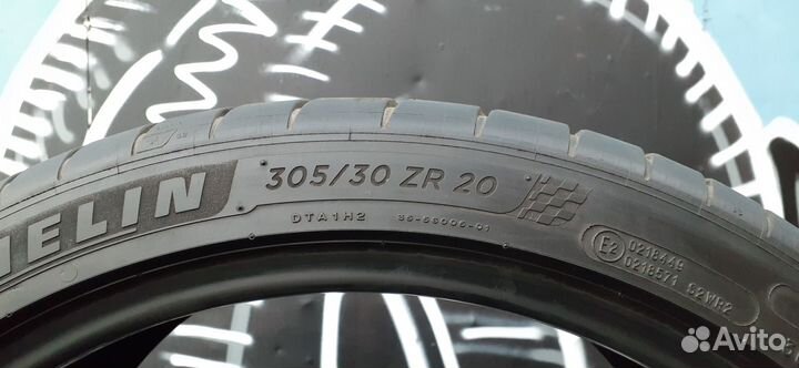 Michelin Pilot Sport 4 S 305/30 R20