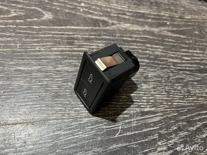Кнопка багажника Kessy VW skoda seat audi