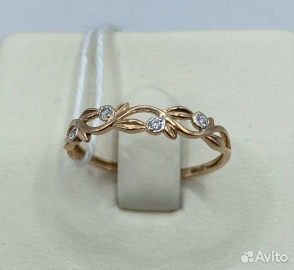 Золотые серьги и кольцо с фианитами