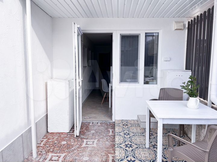 Дом 23 м² на участке 5 сот.