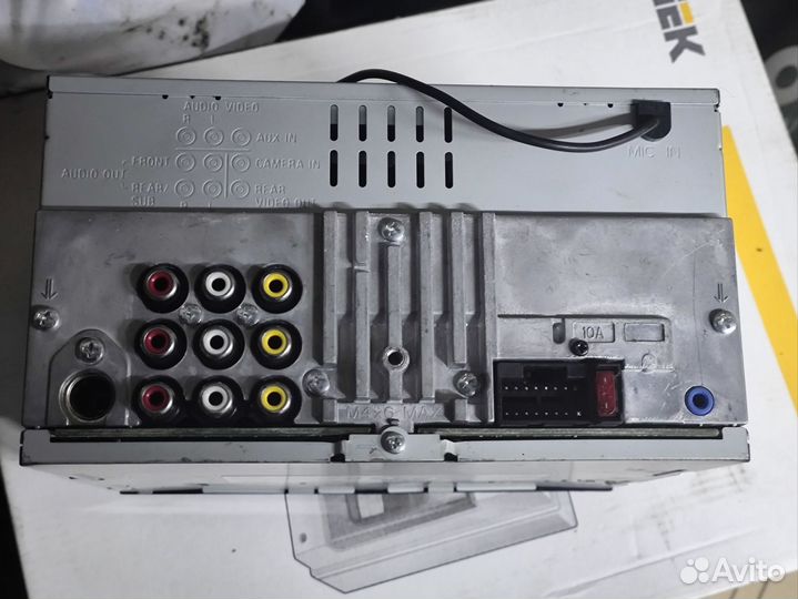 Магнитола sony