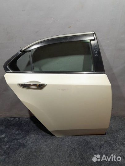 Дверь задняя правая Honda Accord 8 2.4