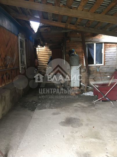 Дом 49 м² на участке 10,1 сот.