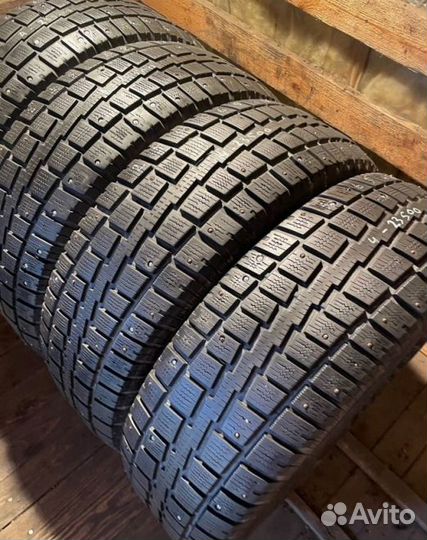 Cooper Discoverer M+S 235/65 R17