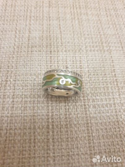 Серебряное кольцо