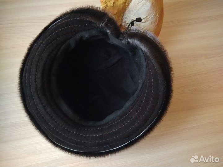 Женские береты кепки из дубленой кожи