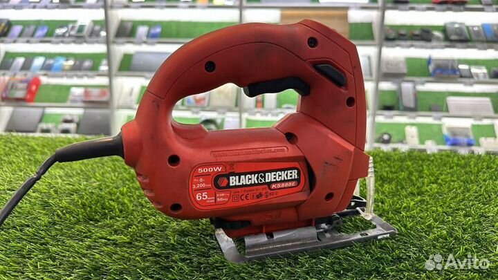 Лобзик Black Decker