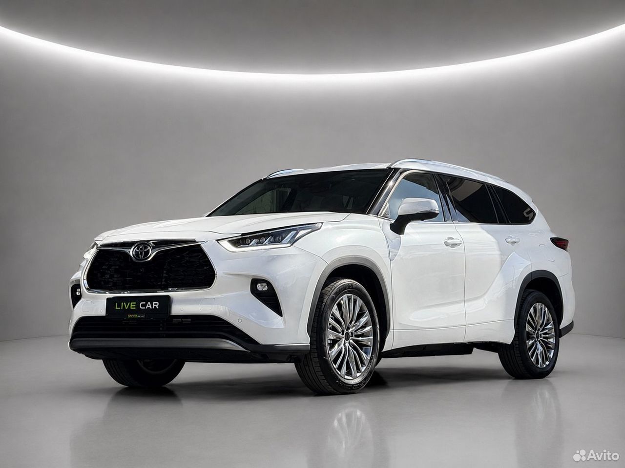 Toyota Highlander 2.0 AT, 2026