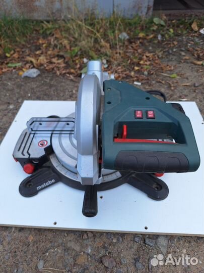 Торцовочная пила metabo ks216m