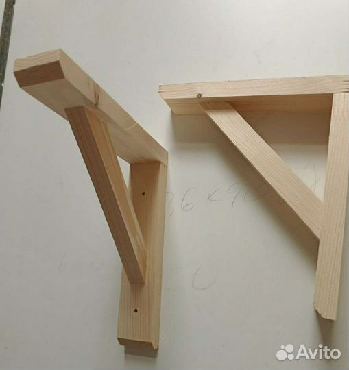 Кронштейн для полки