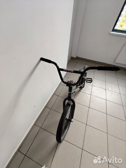 Трюковой велосипед bmx