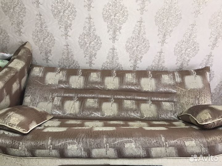 Диван и 2 кресла