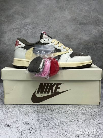 Nike air Jordan 1 travis scott reverse mocha