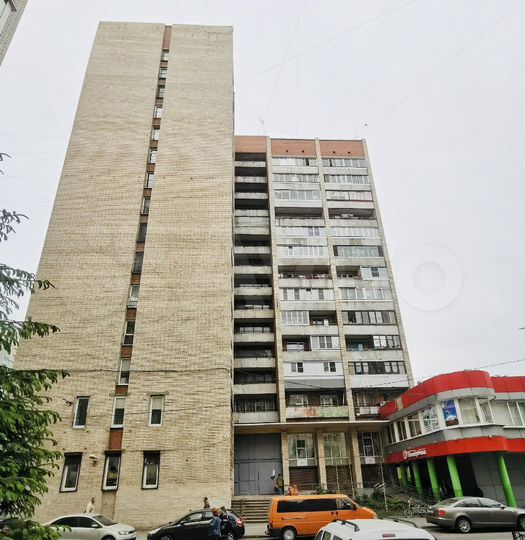 Комната 10,8 м² в 6-к., 8/16 эт.