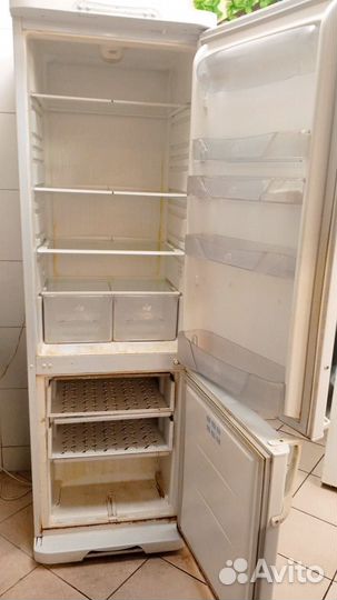 Холодильник на запчасти