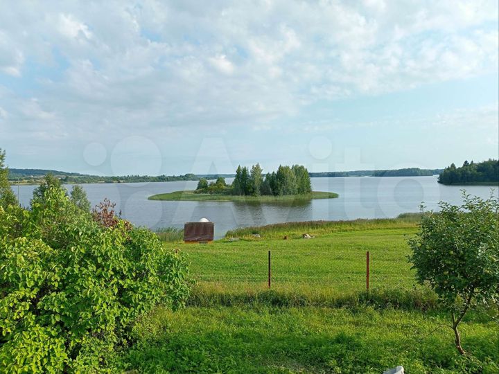 Дом 21 м² на участке 3 га