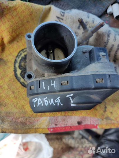 Дросельная заслонка skoda Fabia