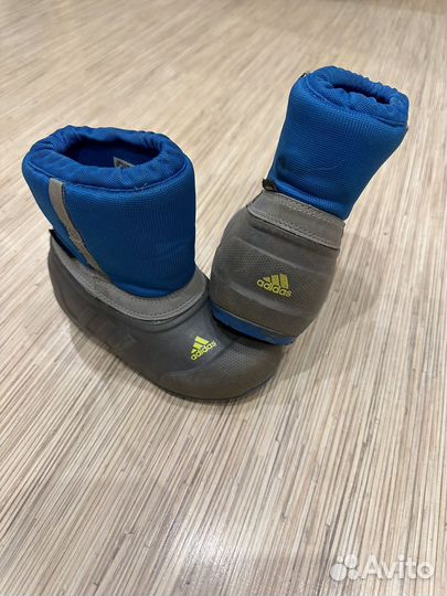 Резиновые сапоги adidas