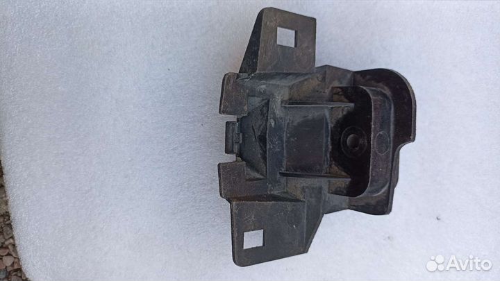 BMW E65 кронштейн салонного фильтра