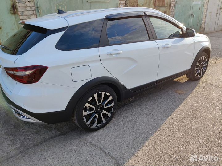 LADA Vesta Cross 1.6 МТ, 2024, 347 км