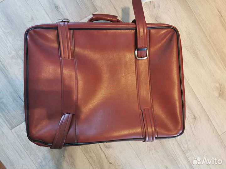 Чемодан времен СССР