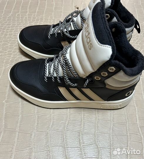 Кроссовки Adidas оригинал