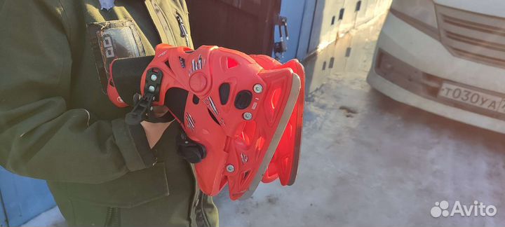 Детские коньки, размер на фото