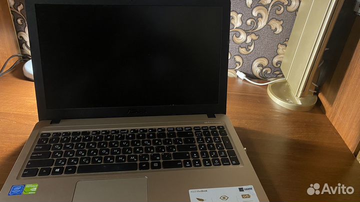 Ноутбук Asus