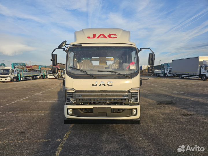 Бортовой грузовик JAC N120, 2024